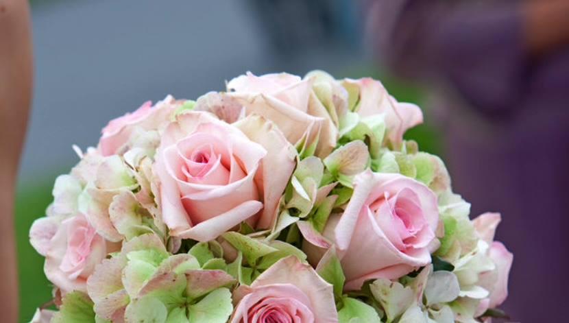 bouquet_sposa_ortensie_rose_rosa
