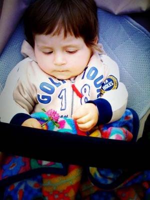 I bambini amano in modo innato i fiori